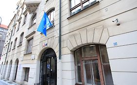 Hostel Hlavkova